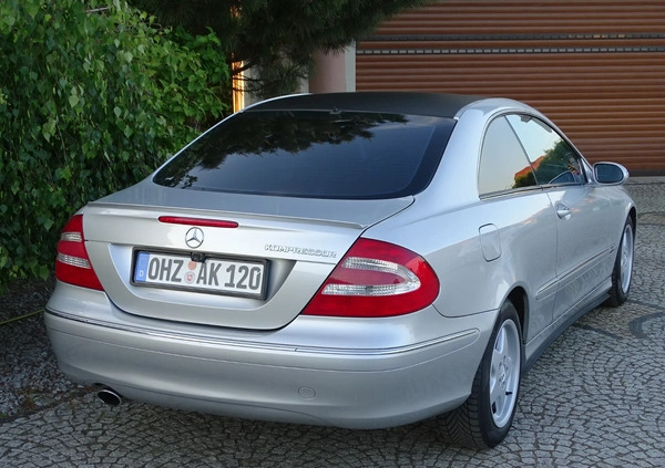 Mercedes-Benz CLK cena 15800 przebieg: 240000, rok produkcji 2004 z Janikowo małe 704
